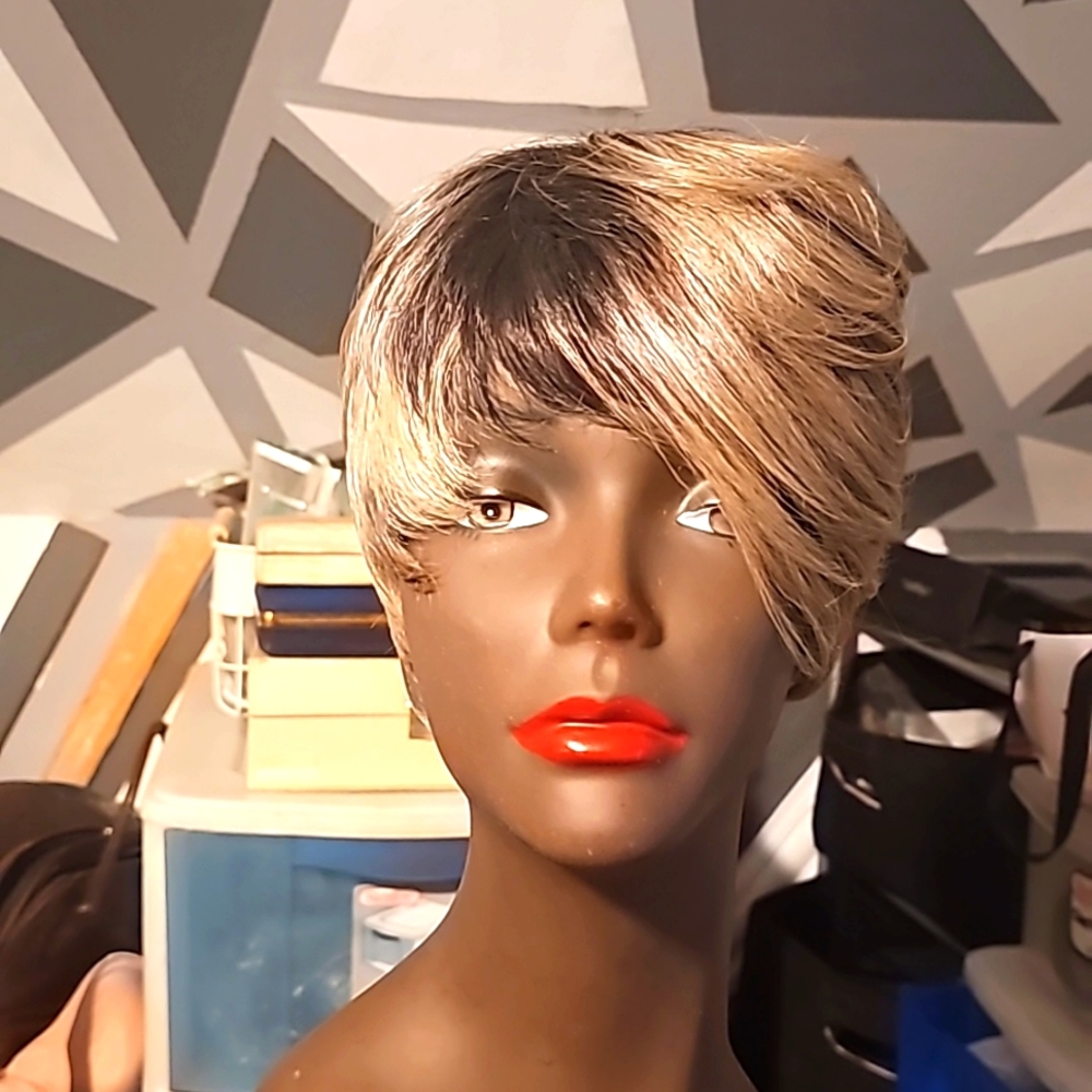 Foxy Lady Sassy Wig, Fusion Heat, High Temperature Fiber, Brownish & Sandy Color
